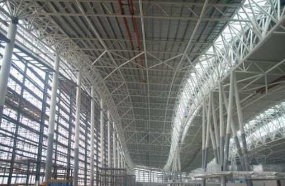 建阳浅谈管桁架结构名目弯管加工防锈处理的方法